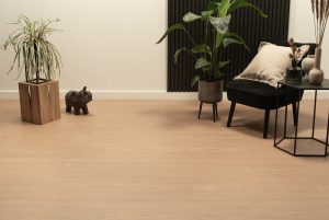 Floer-Landhuis-Laminaat-Lichtbruine-Eik-sfeer-front