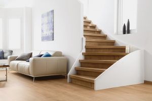 Floer-Trap-treden-overzettrede-natuurlijke-eik-interieur
