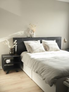 Floer-Natuur-Click-PVC-Vloer-Veluwe-Onbehandeld-5-tips-voor-de-slaapkamer-vloer