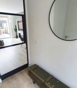 Floer-Landhuis-Laminaat-Lichte-Eik-Klantfoto-Industrieel-Inrichting-een-witte-vloer-dat-doe-je-zo