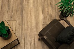 Floer-Sloophout-Laminaat-Ruw-Blond-Eiken-product-sfeer