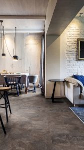 Floer-Tegel-PVC-Vloer-Graniet-Donker-sfeer nieuwe plak pvc vloeren