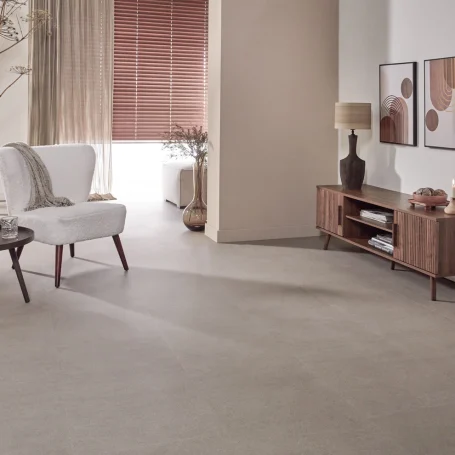 Floer-Tegel-Click-PVC-vloer-Betonlook-Greige-interieur-1