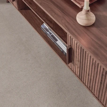 Floer-Tegel-Click-PVC-vloer-Betonlook-Greige-interieur-6