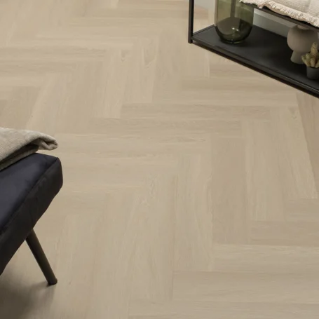 Floer-Visgraat-Click-Vinyl-vloer-Beige-Eiken-sfeer-stand