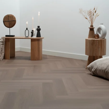 Floer-Visgraat-Click-Vinyl-vloer-Greige-Eiken-sfeer-perspectief