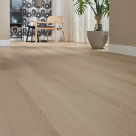 Floer-Landhuis-Plak-Vinyl-vloer-Lichtbruine-Eik-woonkamer-3