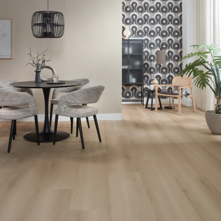 Floer-Landhuis-Plak-Vinyl-vloer-Lichtbruine-Eik-woonkamer-4