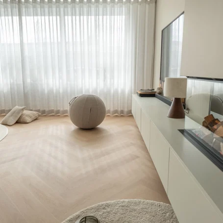 Floer-Walvisgraat-Click-PVC-Zwaardvis-Zand-Interieur-1