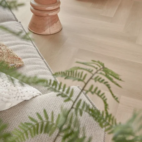 Floer-Walvisgraat-Vinyl-vloer-Zwaardvis-Zand-woonkamer-15