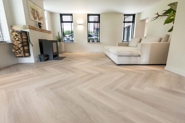 Floer-Walvisgraat-PVC-vloer-Orka-Onbehandeld-interieur-woning